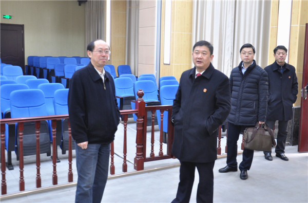 武星代院长查看襄州法院基层基础建设_副本.jpg